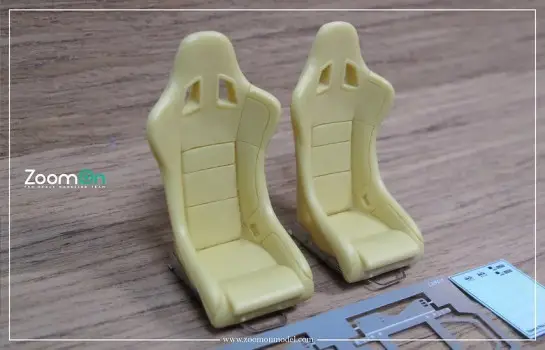Merkproduct Zoom on 1:24 SPARCO REV II BUCKET SEAT - modelbouw
