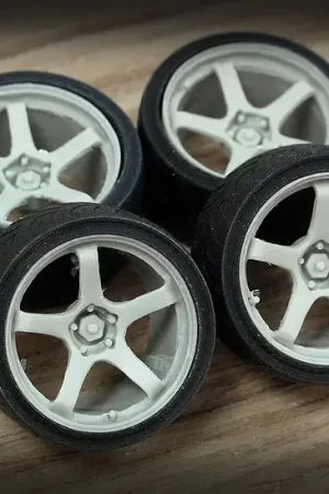 Zoom on 1:24 18INCH ADVAN GT RIM SET - modelbouw Superprijs