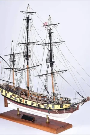 Flitsaanbieding Model Expo 1:64 Rattlesnake Privateer - modelbouw