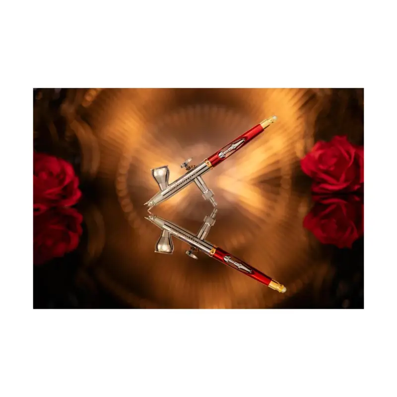 Harder & Steenbeck: Airbrush INFINITY 2024 CR plus SOLO 0,25 Titanium nozzle set 0,25 mm fijne lijn, cup/deksel 2ml Actieprijs