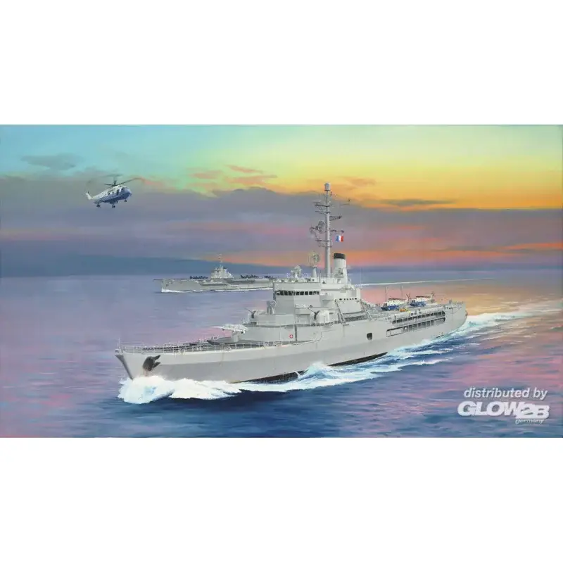 French Navy Helicopter Cruiser Joan of Arc 1964 Schaalmodel Betaalbaar