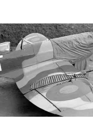 RAF Fighter wing safety walkboards Alleen Vandaag