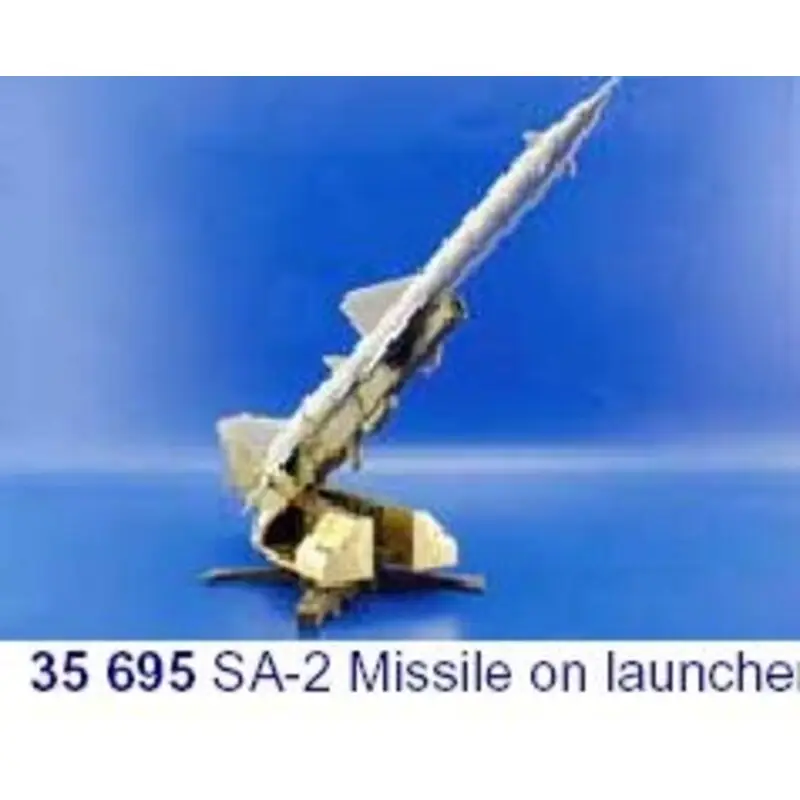 Premium SA-2 missile on launcher (toebehoren voor modelbouwsets van Trumpeter) Accessoire