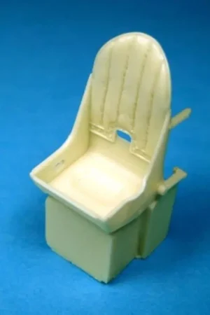 Supermarine Spitfire Mk.XIII/ Supermarine Spitfire Mk.IX seat with leather back pad wheel (toebehoren voor modelbouwsets van Tam Laatste Kans