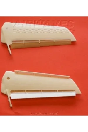 Tijdelijk Beschikbaar Panavia Tornado wings with open slats (toebehoren voor modelbouwsets van Hasegawa)