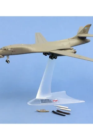 Beste Prijs US Air Force Rockwell B-1B Lancer 37th Bomb Sqn, Ellsworth AB 'Alien with an Attitude' -' 86-0108