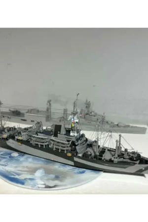 Uss ancon 1944-45 Schaalmodel Beperkt Aanbod