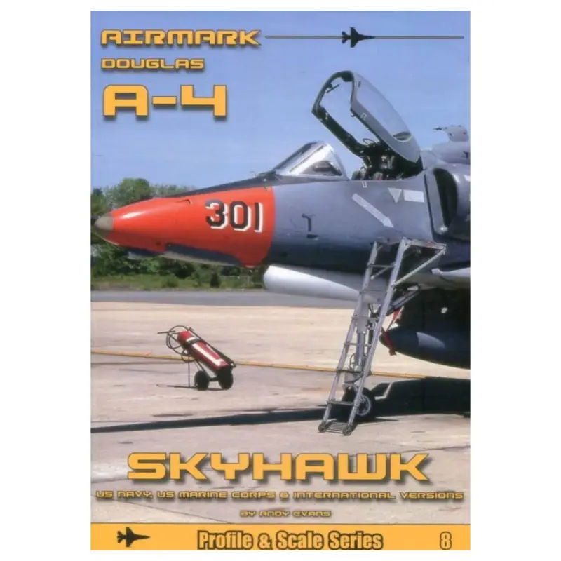 Exclusieve Aanbieding Lockheed F-104 Starfighter Nov-25 by Andy Evans. PROFILE & SCALE series