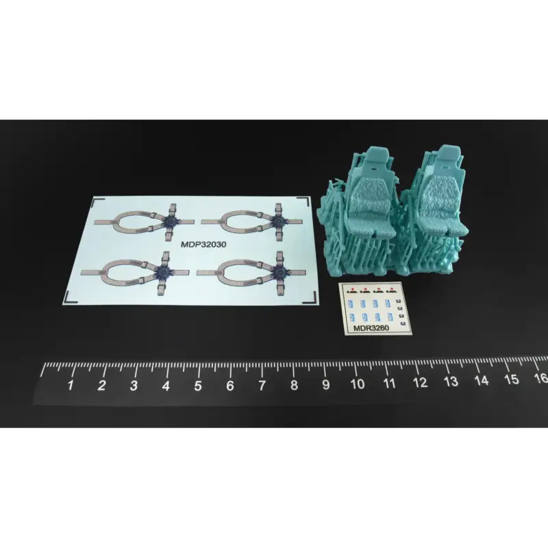 Finale Uitverkoop Pilot seats for Sikorsky UH-60, SH-60, MH-60 late (designed to be used with Academy, Kitty Hawk Models and Zimi Model kits)