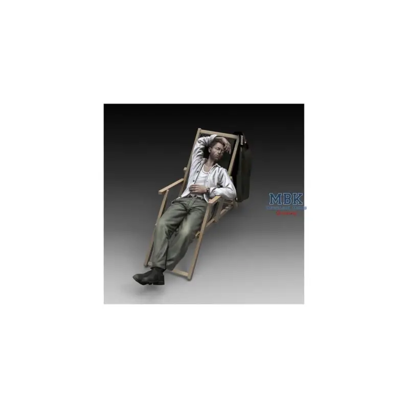German Soldier who sleeps WWII (1:35) Figuren Bestel Nu