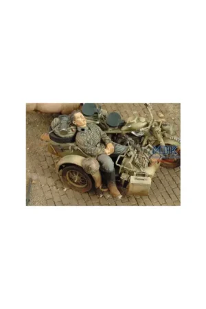 Sleeping SS Grenadier Figuren Beperkt Aanbod