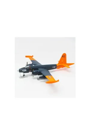 Goedkoop Lockheed P2V-7 Neptune 1:104 scale plastic model airplane Schaalmodel