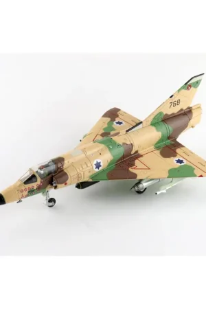 Nu Kopen Mirage IIICJ The 'First Jet' Squadron Ramat David AB Dec 1970 Miniatuur