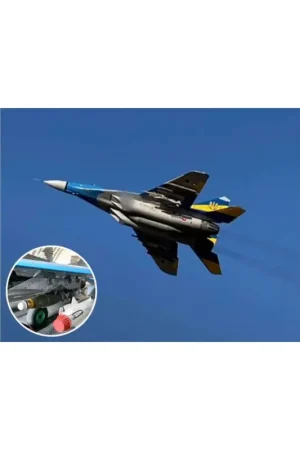 Op = Op Icm 72144 model mig-29 of ukrainian air forces with jdam-er bombs 1/72 Schaalmodel
