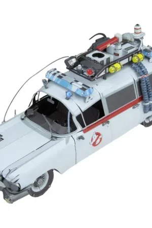 Op = Op Iconx - Ecto-1 Schaalmodel