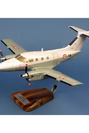 Exclusieve Aanbieding Embraer 121 Xingu Miniatuur