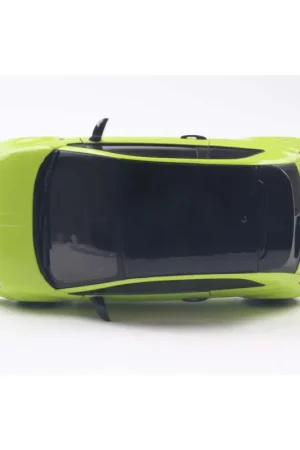 Weekendaanbieding Fiat f595 abarth verde adrenalina 2023 1/18 Miniatuur