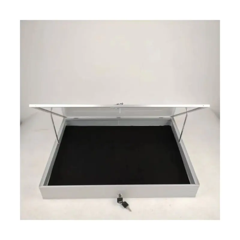Evoretro Silver aluminum display case Must-Have
