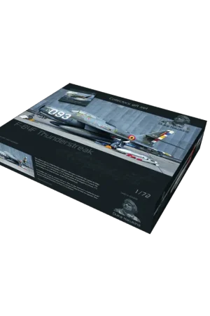 Republic F-84F Thunderstreak limited edition collectors gift set which will includeHMHDH-039 F-84F Tijdelijk Beschikbaar