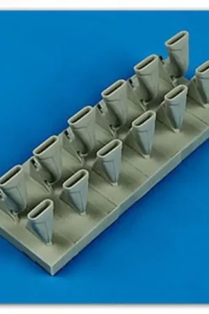 Betrouwbaar Supermarine Spitfire Mk.VIII exhaust - fishtail (designed to be used with Tamiya kits)