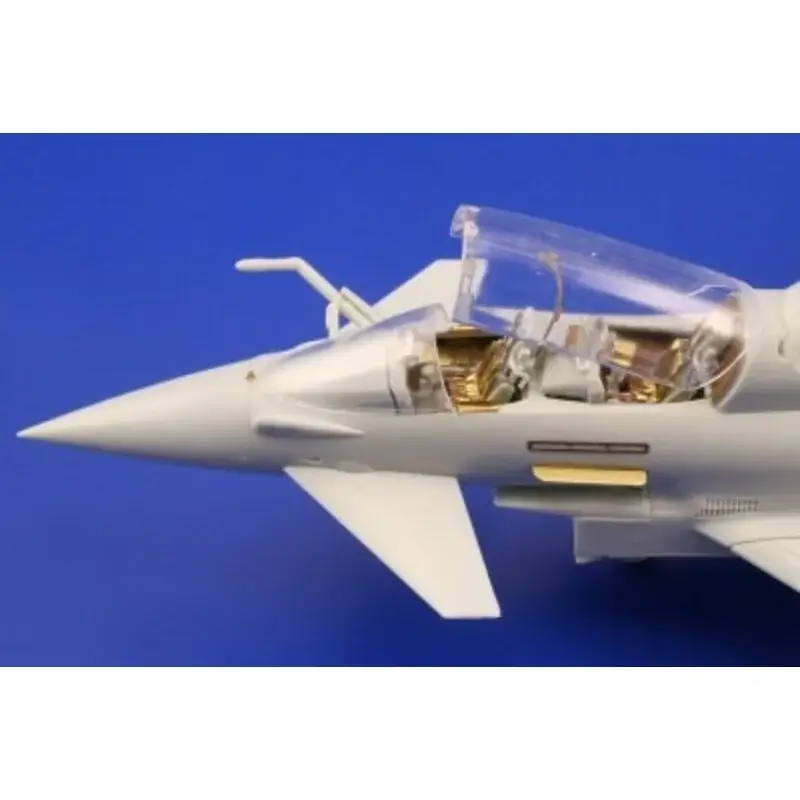 Eurofighter EF-2000 Typhoon single seat PRE-PAINTED IN COLOUR! (toebehoren voor modelbouwsets van Revell) This Zoom set is a sim Korting
