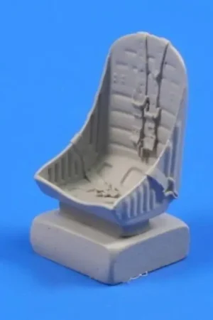 Express Levering Curtiss P-40E Kittyhawk seat and gunsight (designed to be used with model kits from Hasegawa)