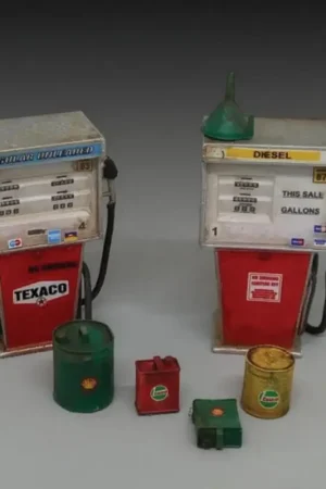 Royal Model: 1/35; Modern gas pumps Merkproduct