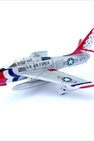 Actieprijs Republiek F-84F Thunderstreak (Thunderbirds) Schaalmodel