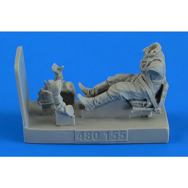 Tijdelijk Beschikbaar Sovjet-Vrouw Gunner WWII met zetel voor Polikarpov Po-2 (ontworpen om te worden gebruikt in combinatie met ICM kits)