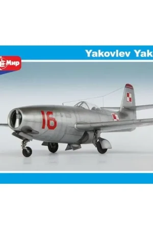 Lage Kosten Yakovlev Yak-23 Soviet fighter The kit consists of two models a single seat version and a double seater.