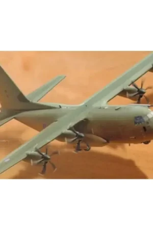 Rechtstreeks Van De Fabrikant Lockheed C-130J Hercules Decals for USAF, Italy and RAF Schaalmodel
