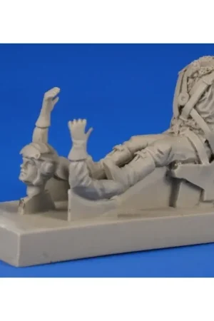 Must-Have Commonwealth WWII Fighter Pilot in a Spitfire Seat for 1/48 Eduard Supermarine Spitfire Mk.VIII/Mk.IX/Mk.XVI (designed to be use