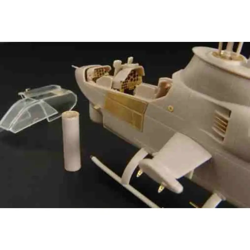 Bell AH-1G Huey Cobra cockpit details (designed to be used with AZ Models kits) Accessoire Veilige Betaling