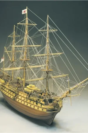 Uitverkoop Victory Schaalmodel