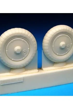 Weekendaanbieding Messerschmitt Bf 109G Wheels - Plain Hub, Ribbed Tire/tyre. This set consists of a pair of super detailed, accurate resin mainwh