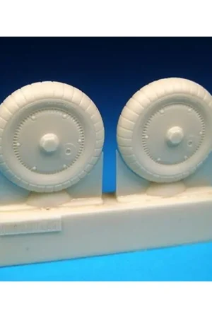 Messerschitt Bf 109G Wheels - Ribbed Hub, Ribbed Tire/tyre. This set consists of a pair of super detailed, accurate resin mainwh Aanbieding