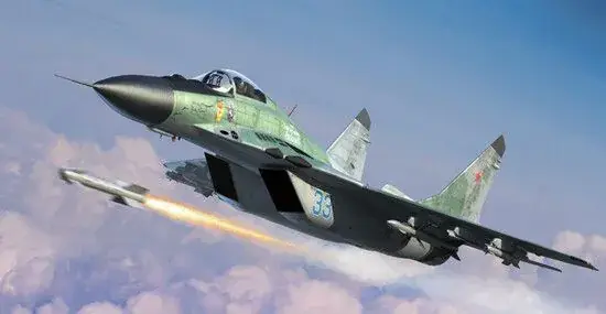 Trumpeter 1/72 MIG-29C Fulcrum (Izdeliye 9.13) Direct Verzonden