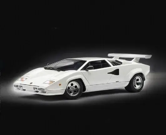 Gratis Retour Italeri 1/24 Lamborghini Countach 5000
