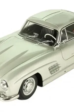 Laatste Versie IXO Collection - 1/8 Mercedes-Benz 300 SL - Zilver